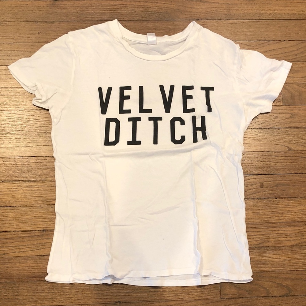 Velvet Ditch White Graphic Tee Alternative Apparel Size Medium